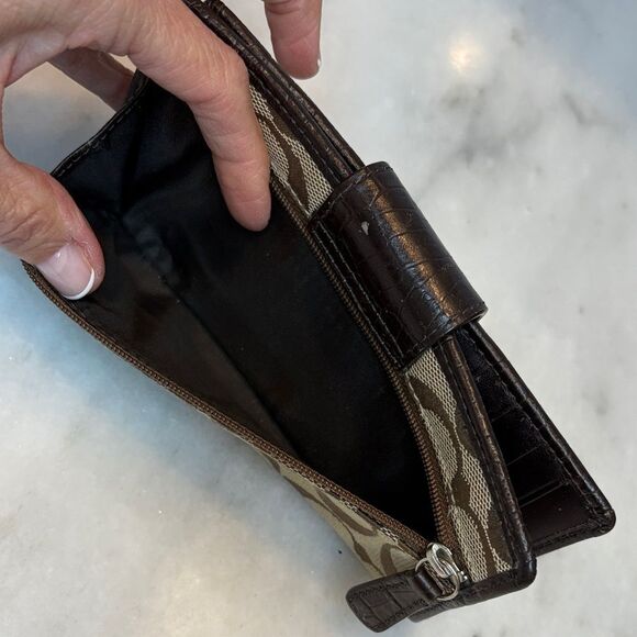 Coach Wallet Y2K Jacquard Signature Logo Canvas Snap Closure Compact Wallet - Picture 12 of 16